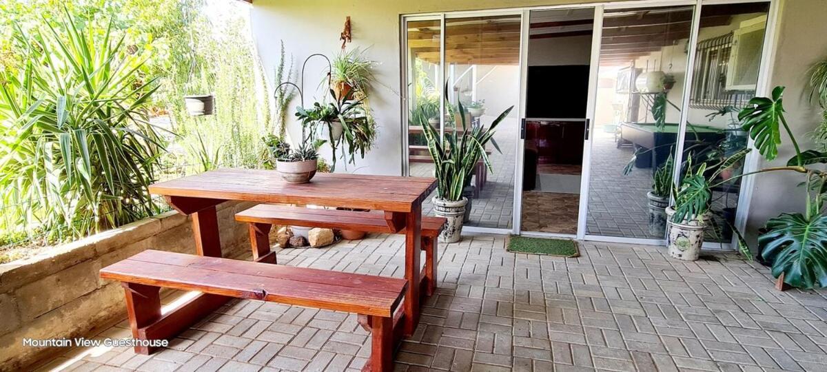 Mountain View Guesthouse Vanrhynsdorp Ngoại thất bức ảnh